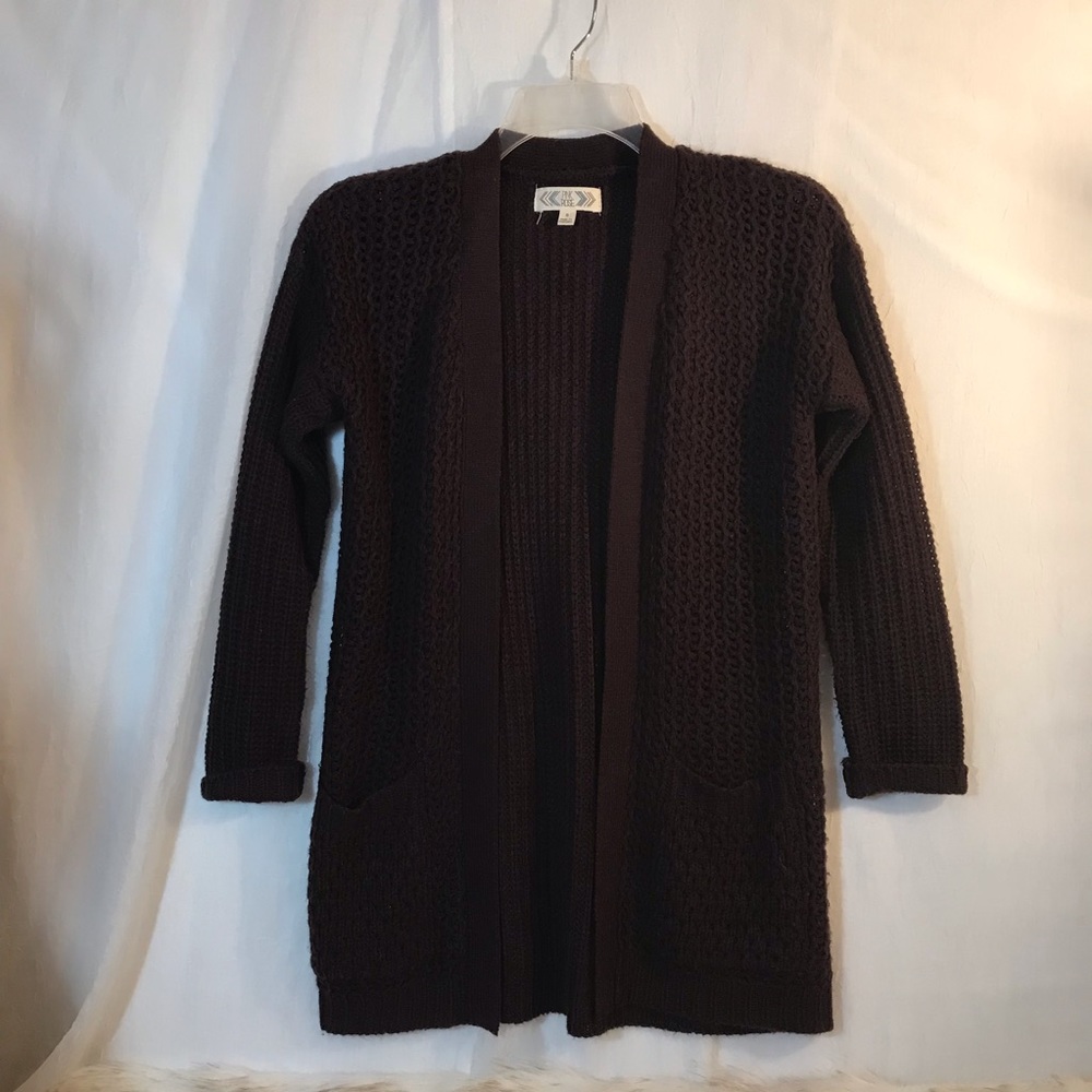 Pink Rose-‎ Plum colored knit cardigan sweater